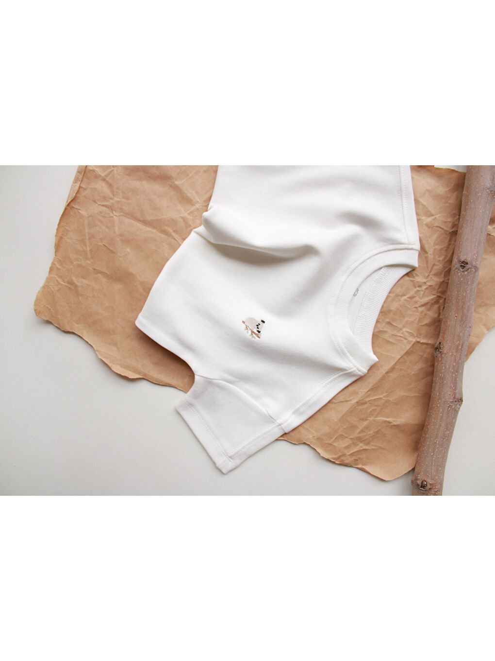 Beyaz Koala Nakışlı Oversize T-Shirt-6