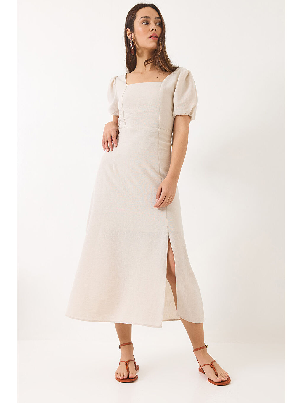 Bej Kadın Sırt Bağıcık Detaylı Astarlı Keten Elbise