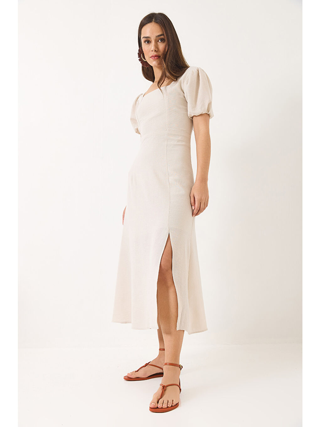 Bej Kadın Sırt Bağıcık Detaylı Astarlı Keten Elbise-2