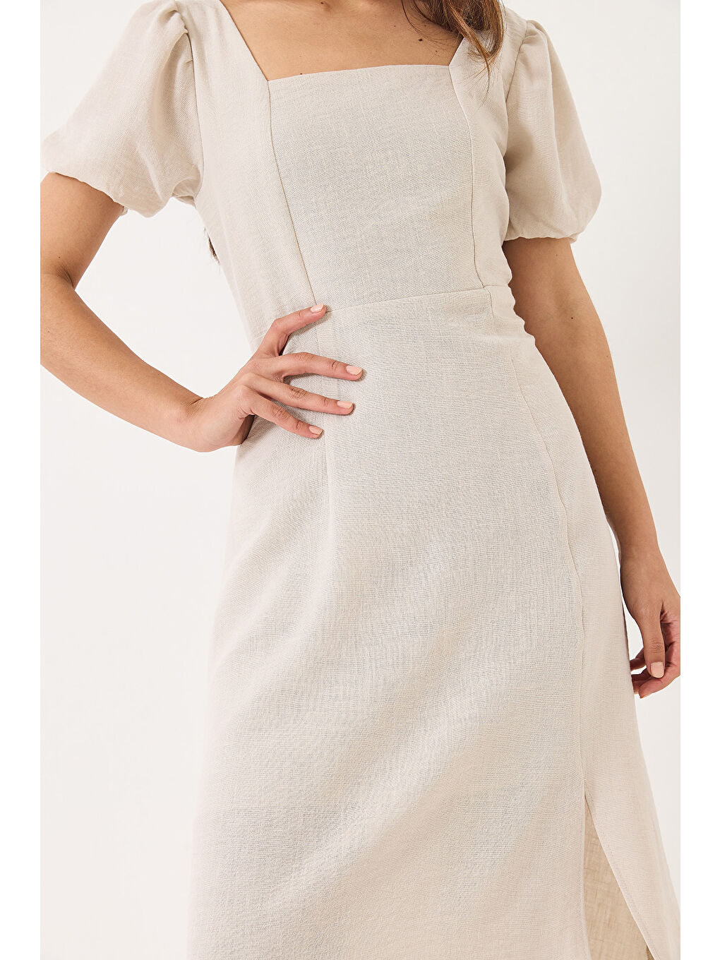 Bej Kadın Sırt Bağıcık Detaylı Astarlı Keten Elbise-3