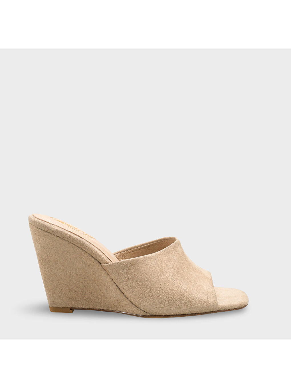 Bej Maurene Hakiki Deri Astarlı Feta Dolgu Topuklu Kadın Terlik