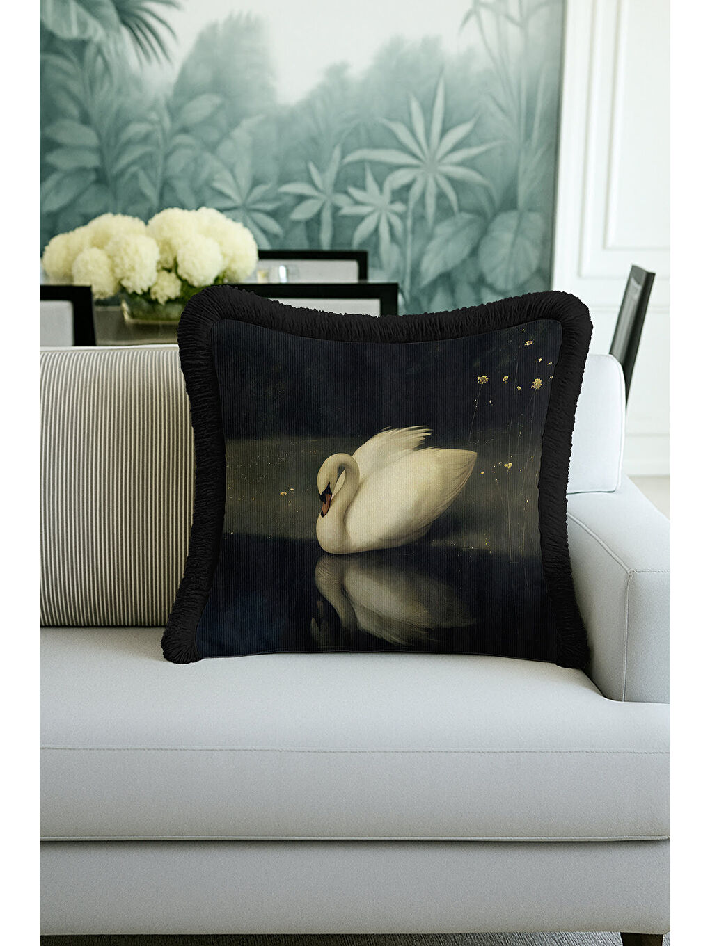 Karışık Zarif Kuğu Figürlü Saçaklı Yastık Kılıfı - Yansımalar Klasik Siyah Püsküllü Kırlent Kılıfı-1