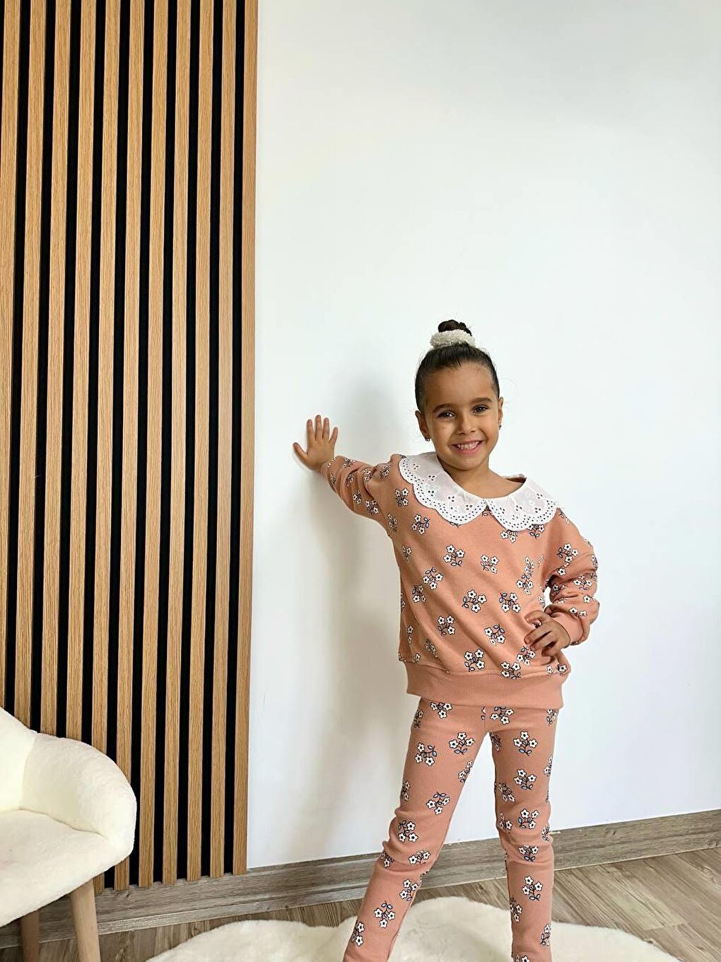 Turuncu Kız Çocuk Pamuklu Kiremit Çiçek Desenli Dantel Yaka Sweatshirt & Tayt Takım-4