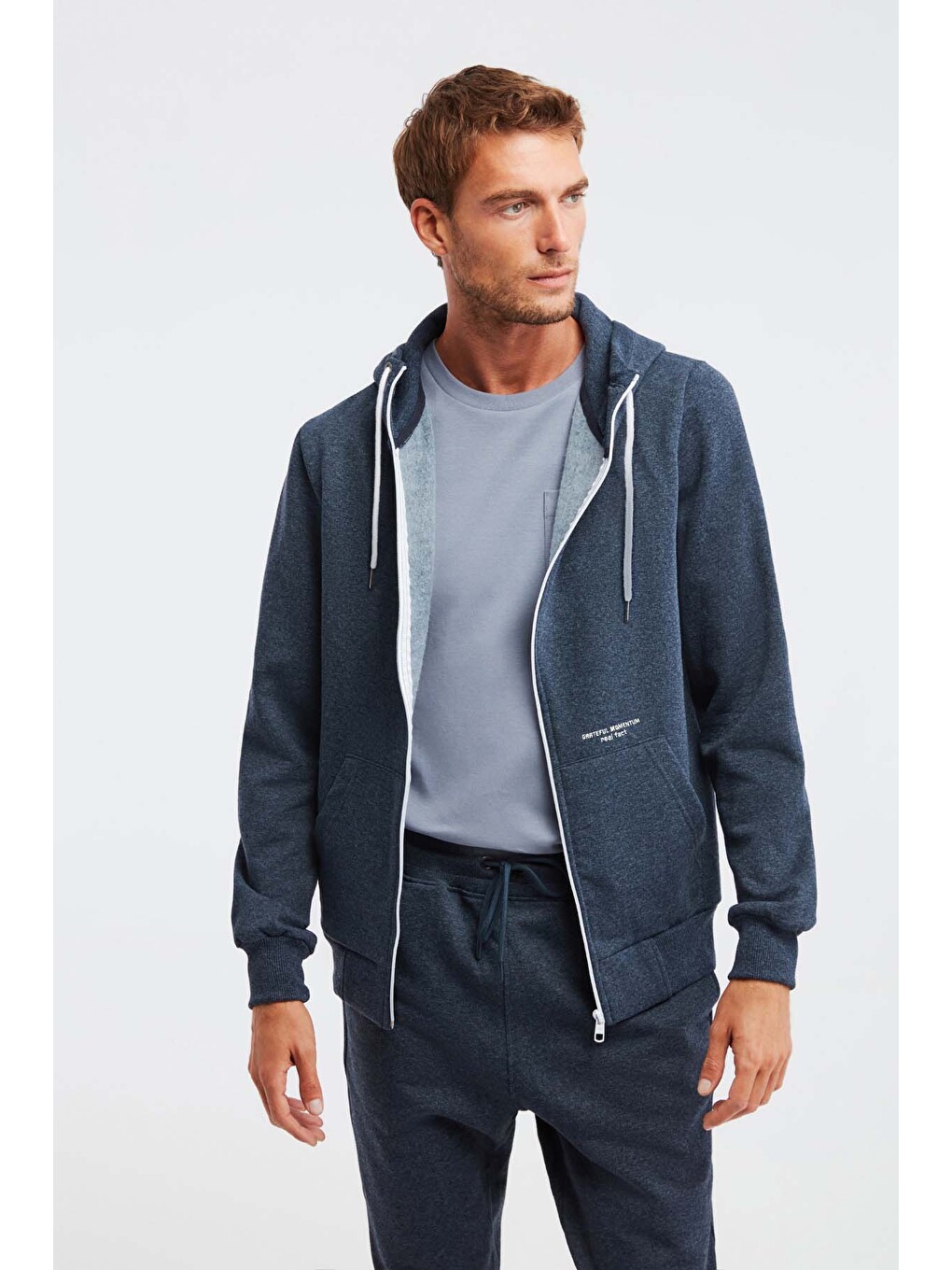 Momentum Erkek Fermuarlı Yuksek Yaka Kapüşonlu Nakışlı Kordonlu İçi Polarlı Lacivert Sweatshirt-2