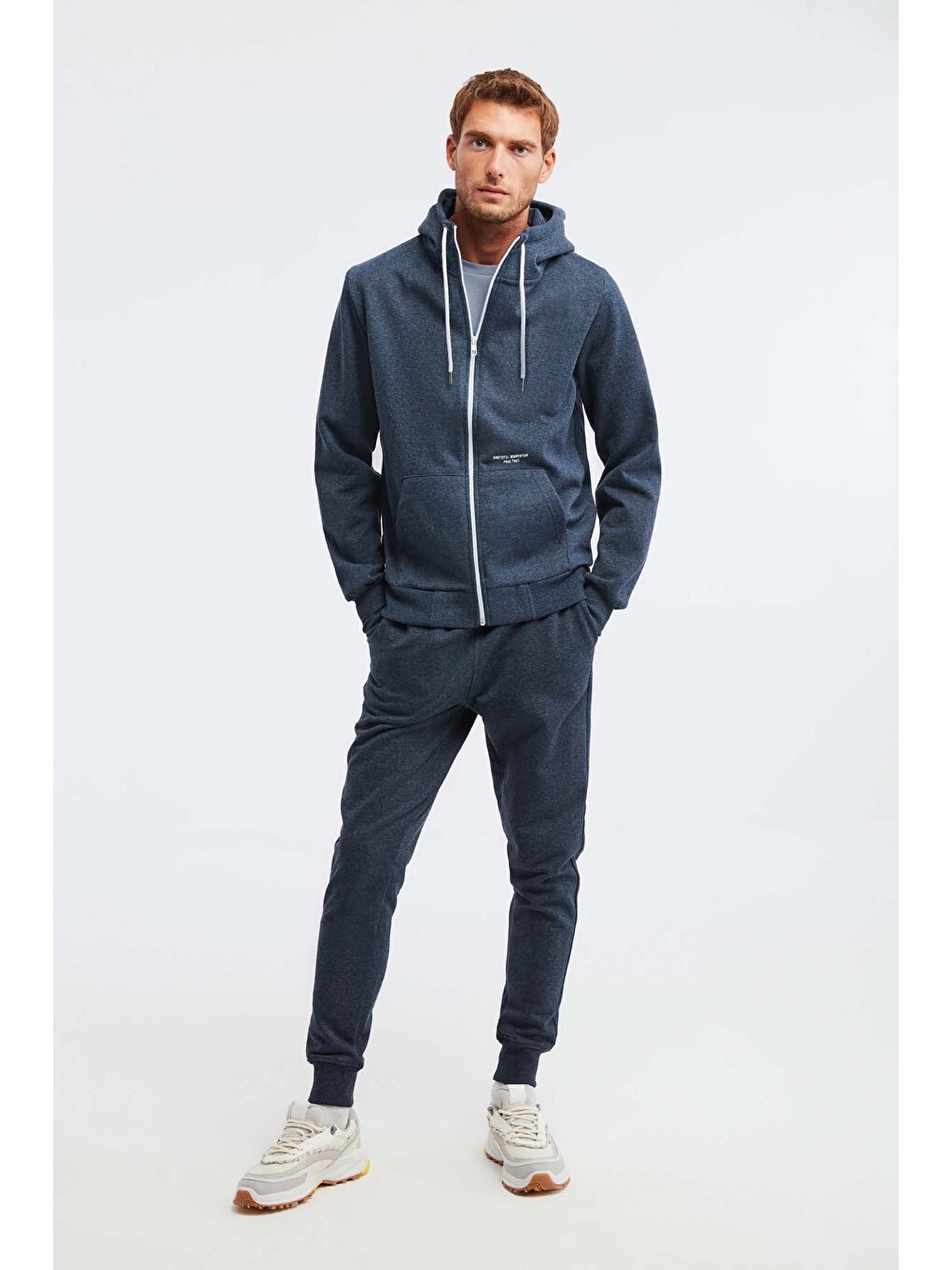 Momentum Erkek Fermuarlı Yuksek Yaka Kapüşonlu Nakışlı Kordonlu İçi Polarlı Lacivert Sweatshirt-6