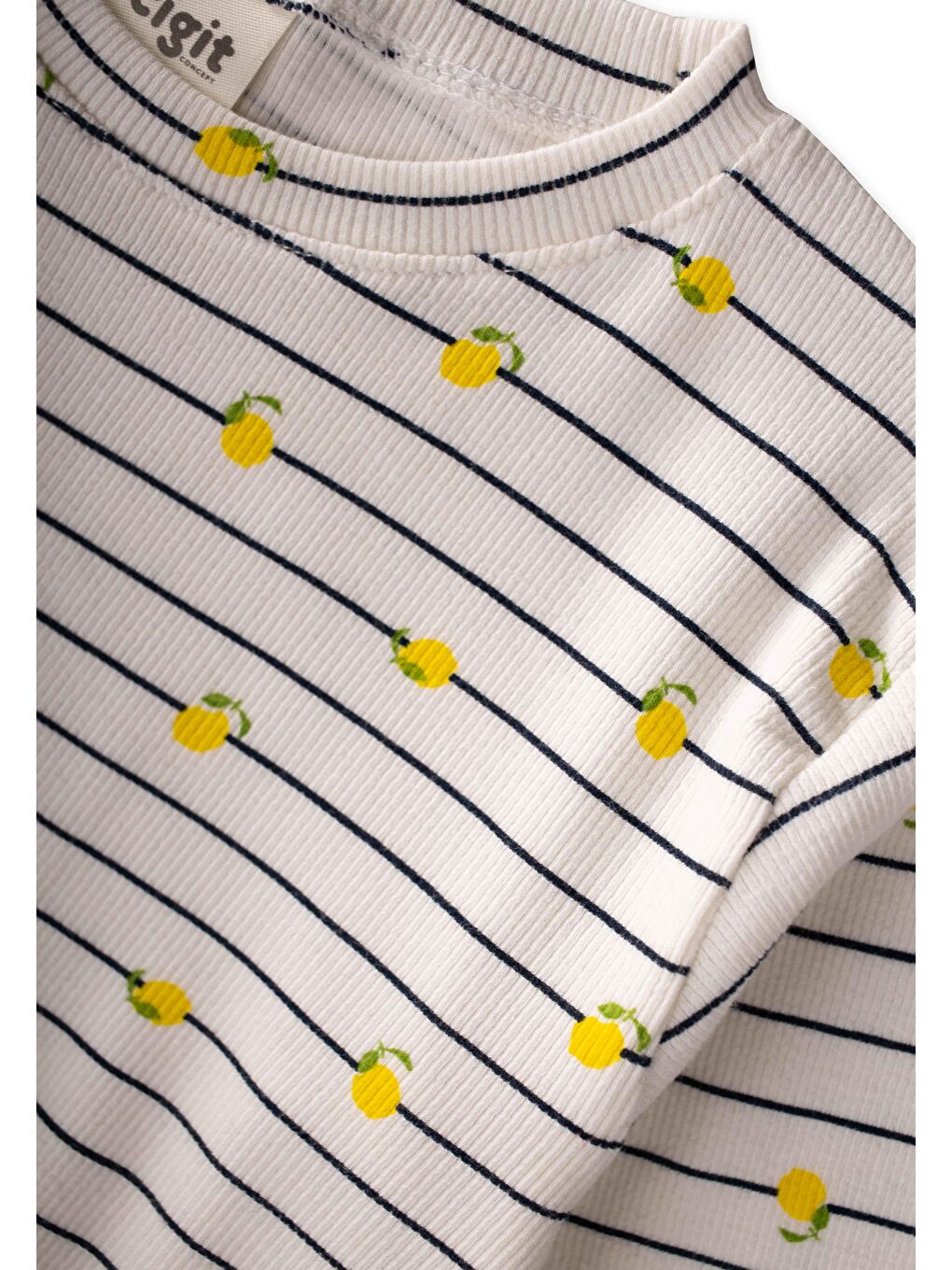 Desenli Fitilli Pijama Takım 1-6 Yaş Kırık Beyaz-2