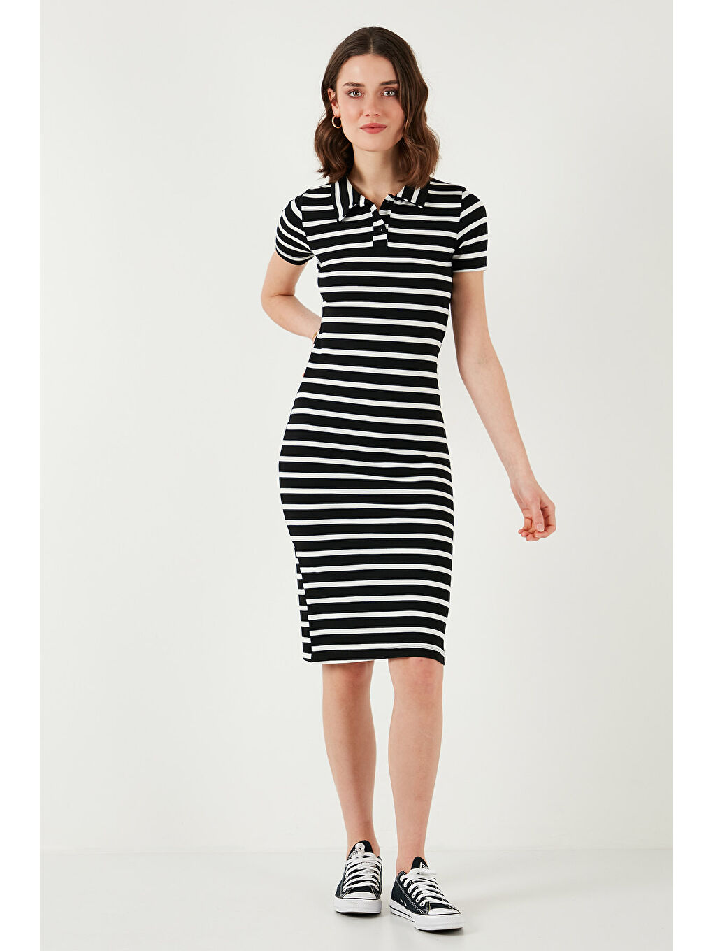 Siyah Streç Slim Fit Düğmeli Polo Yaka Kısa Kollu Mini Boy Çizgili Kadın Elbise 5866167-4