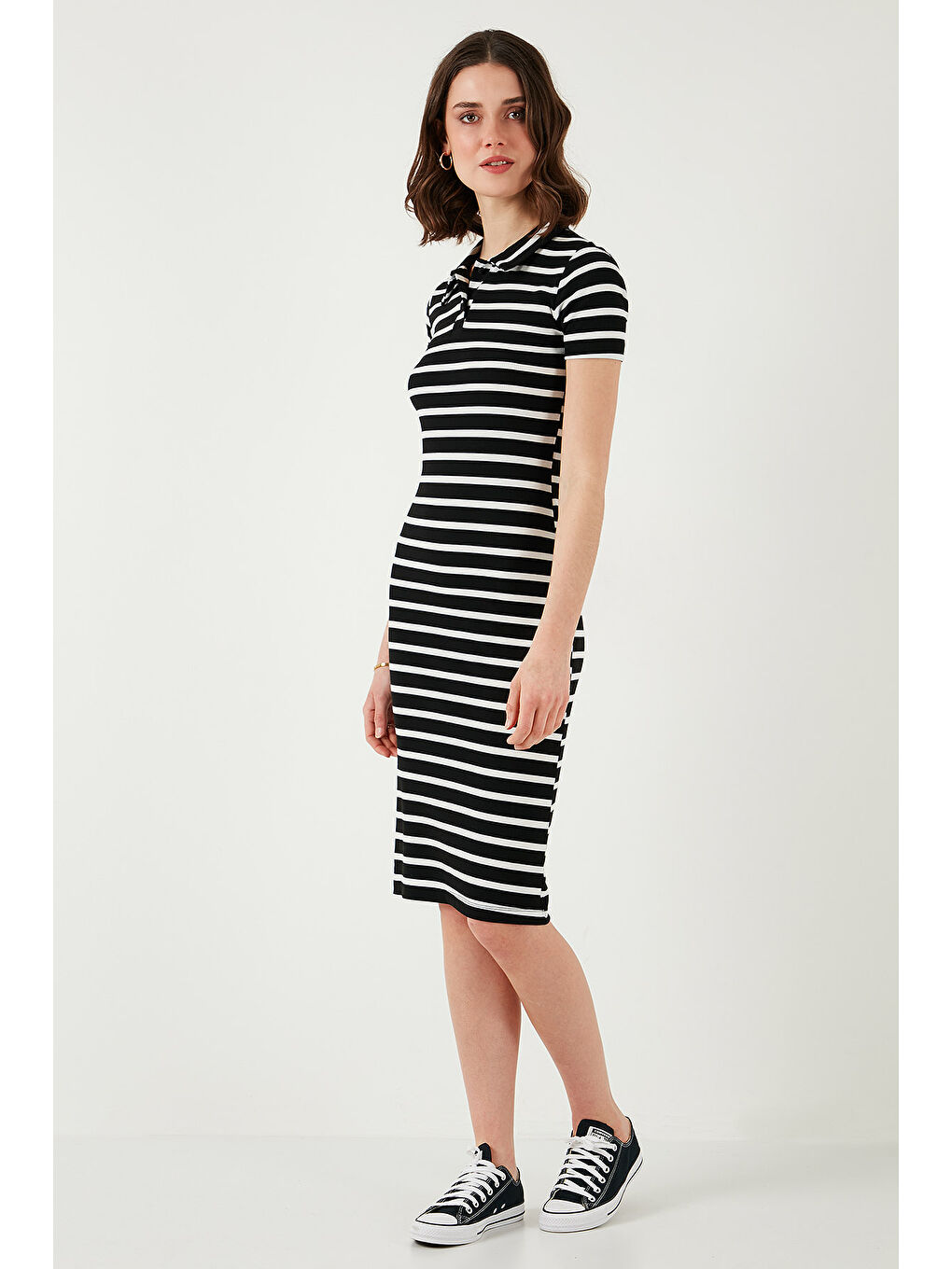 Siyah Streç Slim Fit Düğmeli Polo Yaka Kısa Kollu Mini Boy Çizgili Kadın Elbise 5866167-5