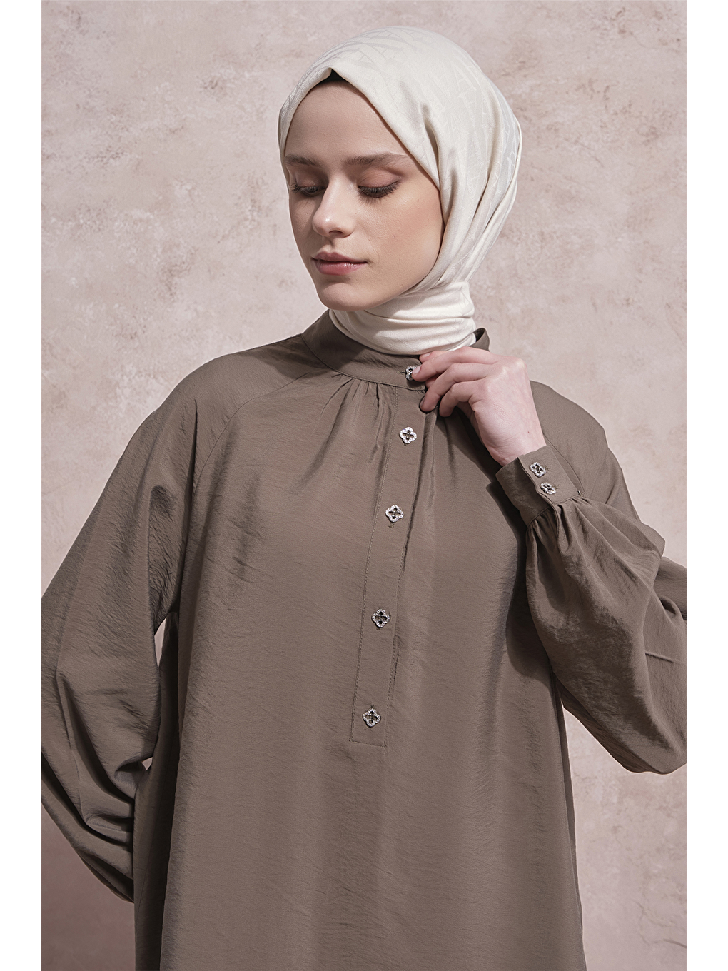 Aksesuar Detaylı Bluz Haki-1