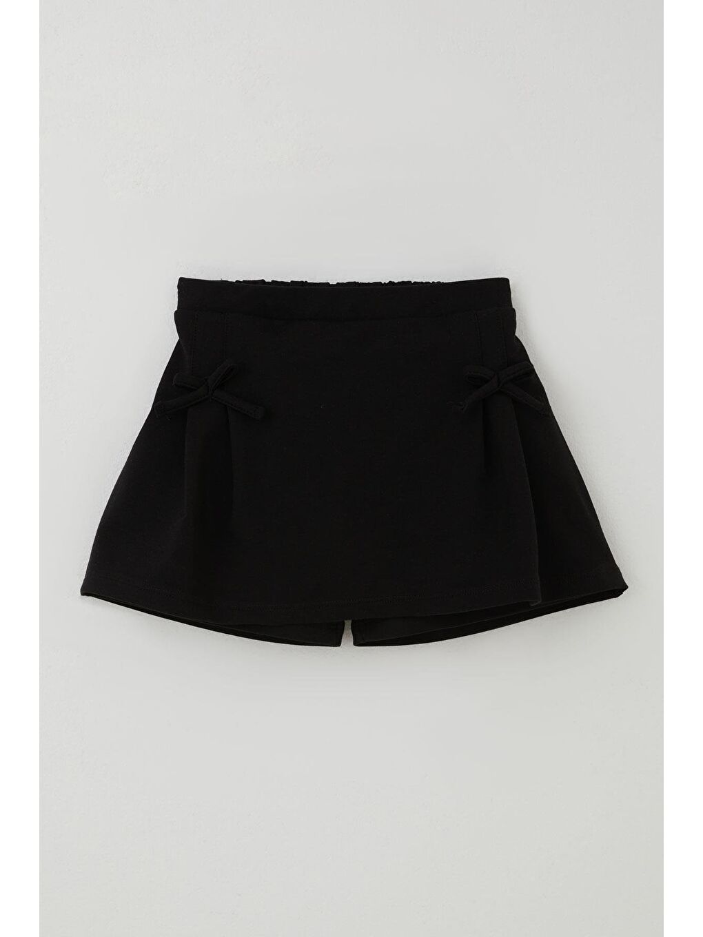 Kız Çocuk Şort Etek Fiyonk Aksesuarlı Lastikli Siyah (8-12 Yaş)