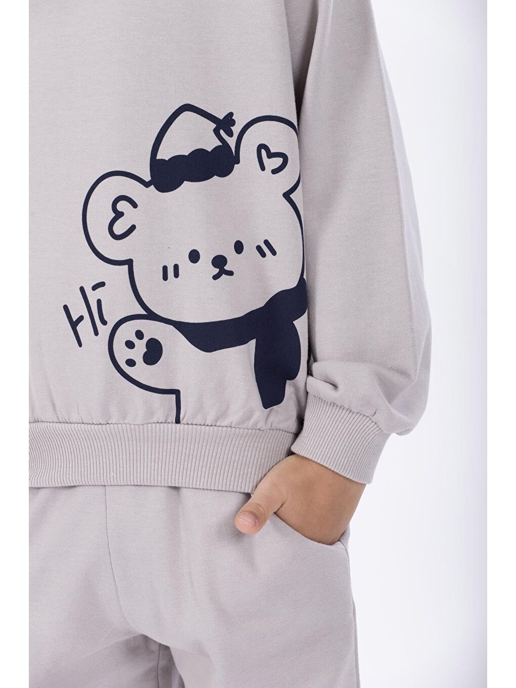 Bej Şapkalı Ayı Baskılı Erkek Çocuk Eşofman Takımı-3