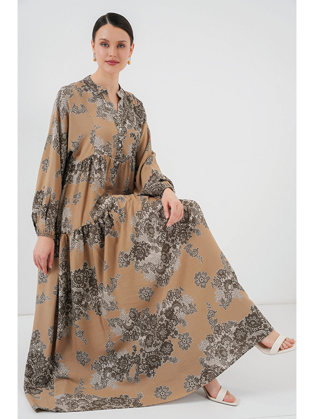Bej 2423 Otantik Desenli Tesettür Elbise - A. Vizon