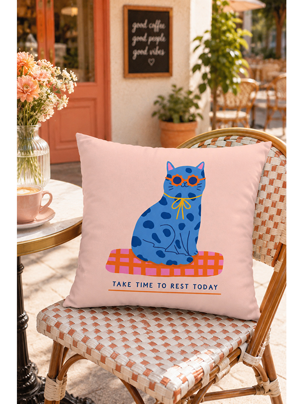 Mavi Kedi Yazı Baskılı Dekoratif Kırlent Kılıfı Pembe Modern Salon Dekor 43x43 Cm-2