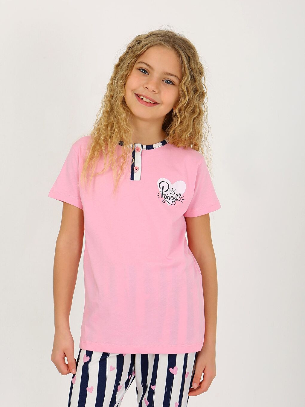 Pembe Kız Çocuk Kısa Kollu Düğme Detaylı %100 Pamuklu Pijama Takımı Princess Heart-2