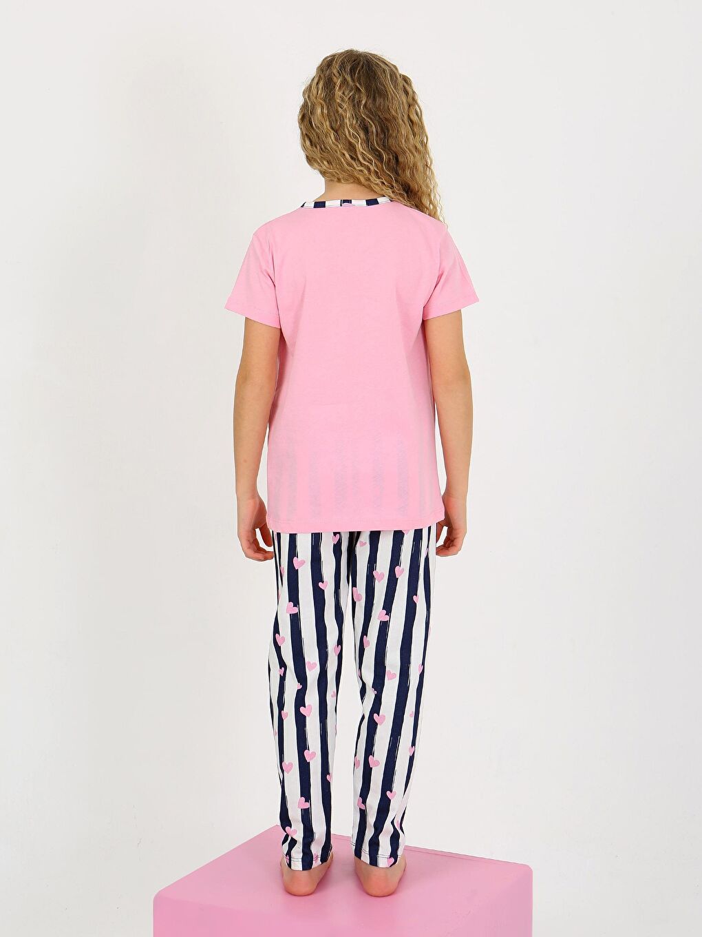 Pembe Kız Çocuk Kısa Kollu Düğme Detaylı %100 Pamuklu Pijama Takımı Princess Heart-3