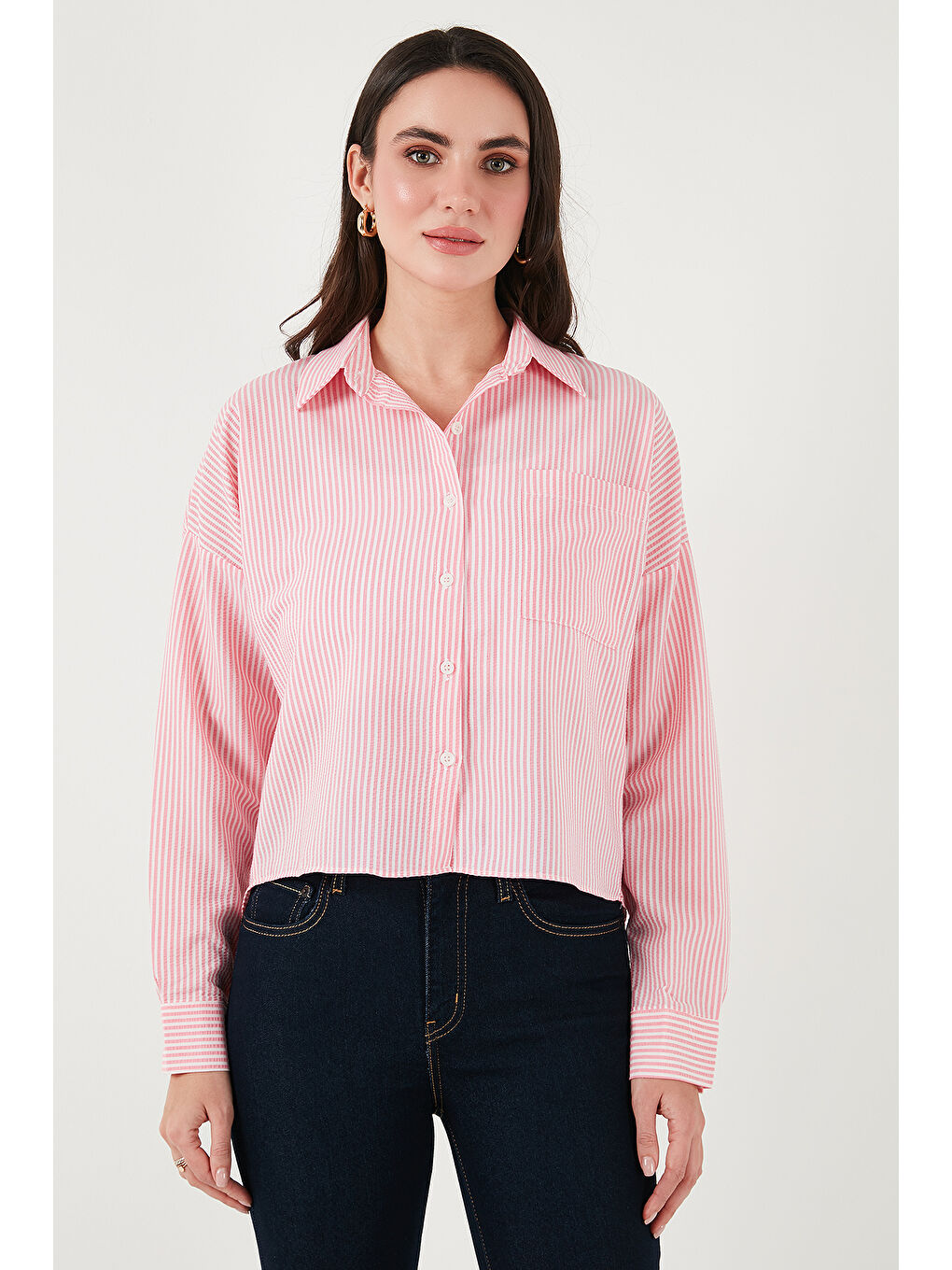 Pembe Regular Fit Çizgili Göğüs Cepli Dokulu Gömlek 6772870-5