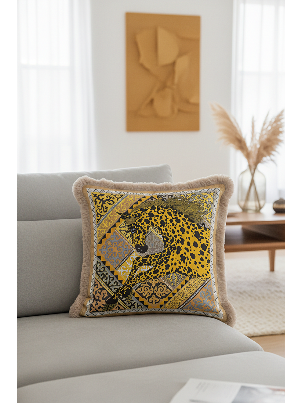 Karışık Lüks At Figürlü Saçaklı Yastık Kılıfı - Asil Bohem Ekru Altın Renkli Püsküllü Kırlent Kılıfı-1