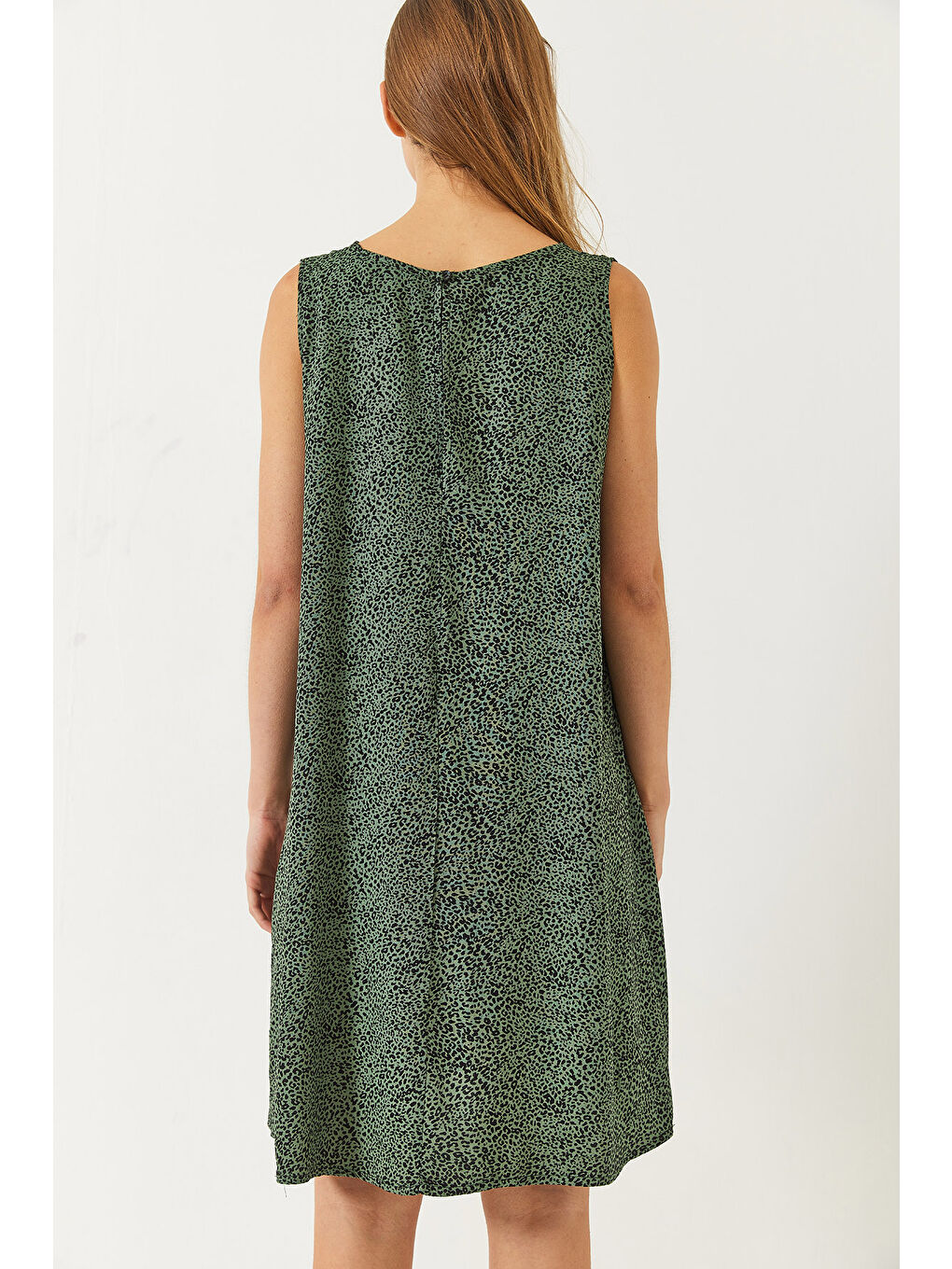 Yeşil Kadın Kalın Askılı Desenli Kısa Viskon Elbise-6