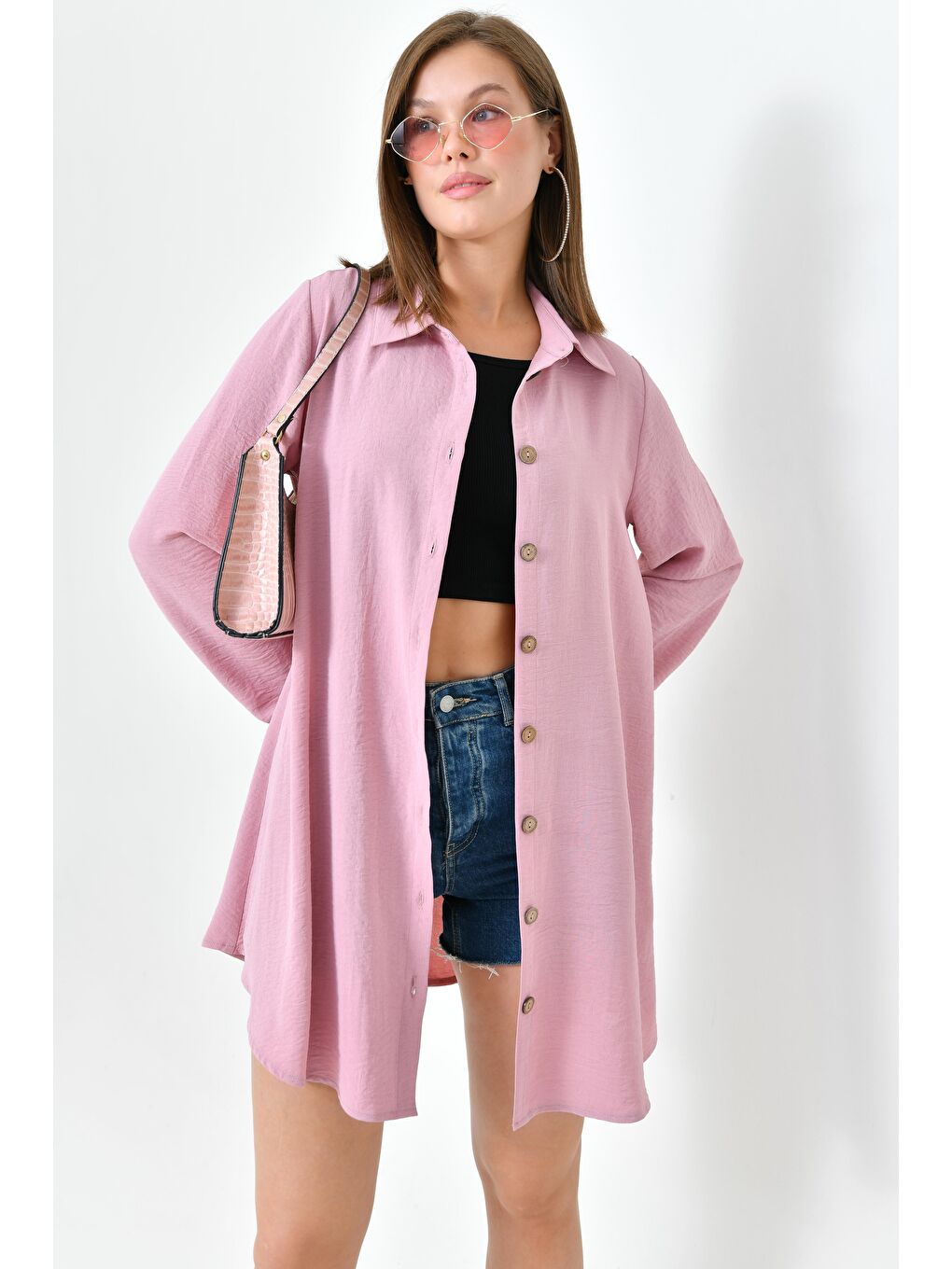 Pembe Koyu Pudra Kadın Gömlek Yaka Ahşap Düğmeli Kolağzı Lastikli Aerobin Dokuma Tunik - Regular Fit
