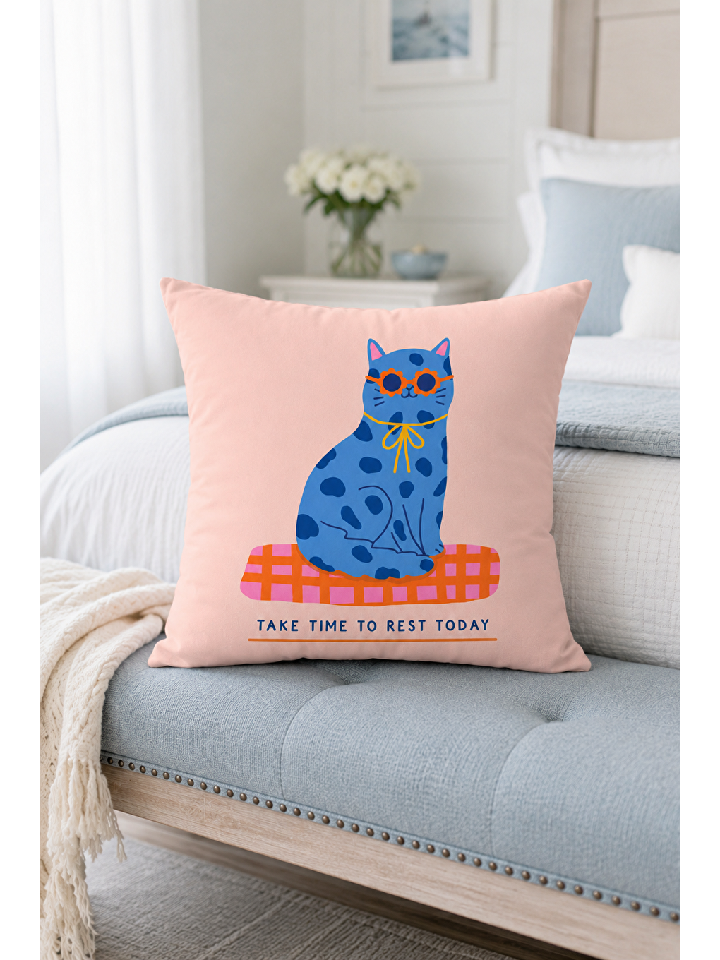 Mavi Kedi Yazı Baskılı Dekoratif Kırlent Kılıfı Pembe Modern Salon Dekor 43x43 Cm-6