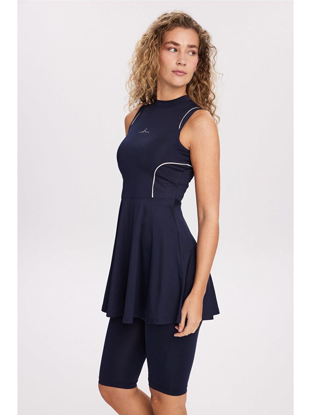 Spor Kesim Lacivert 4 Parça Yarı Kapalı Mayo Takımı 5014-3