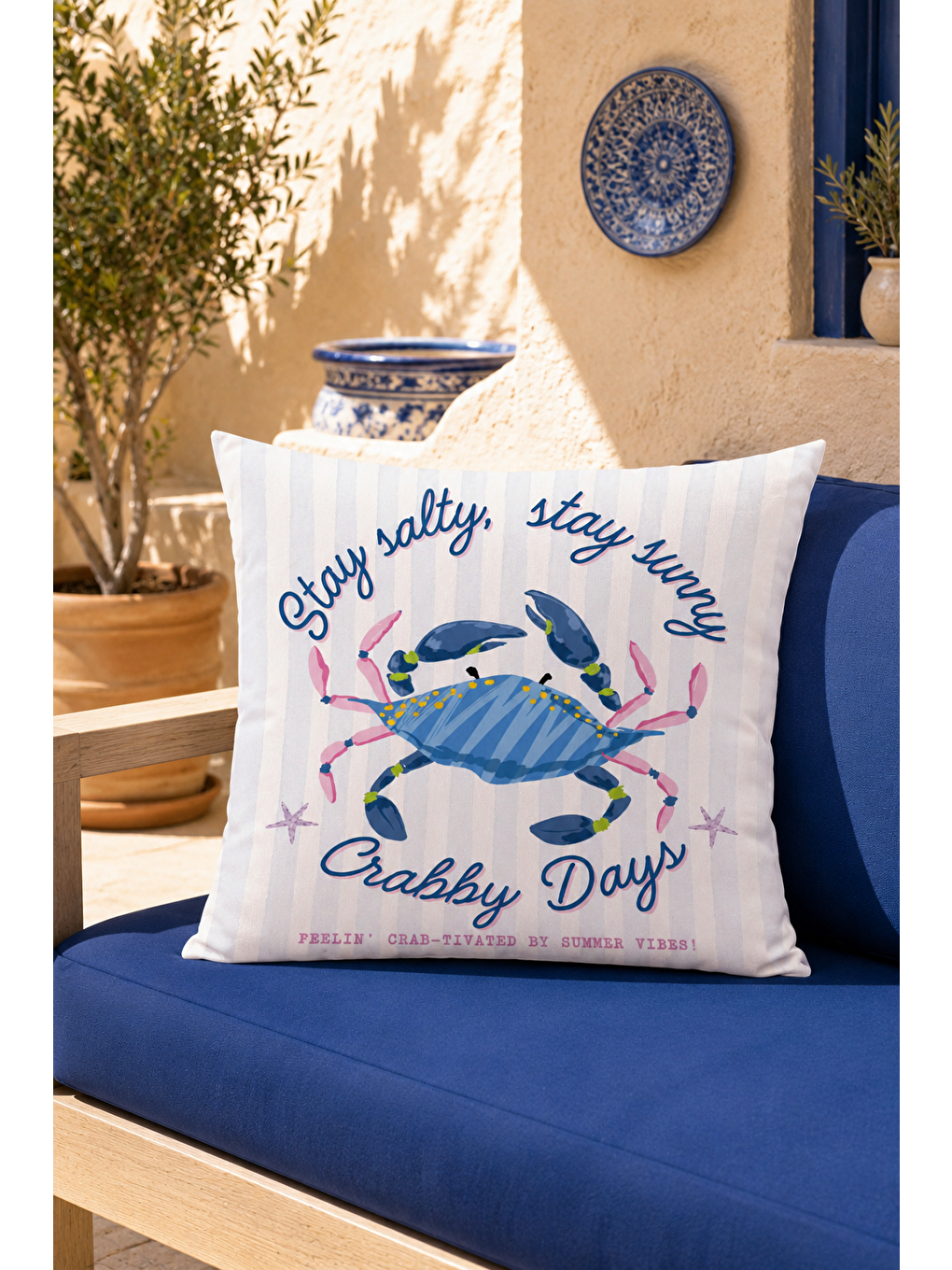 Beyaz Crabby Days Mavi Yengeç Yazı Baskılı Dekoratif Kırlent Kılıfı Marin Dekor 43x43 Cm-3