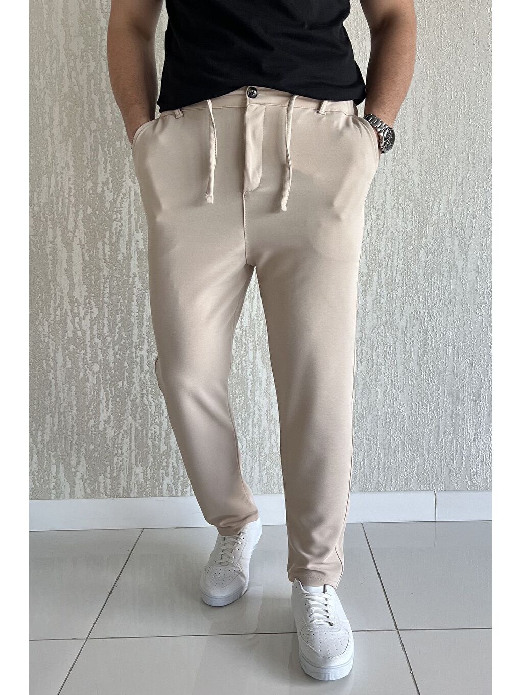 Bej Bel Bağcıklı Düz Paça Erkek Jogger Pantolon