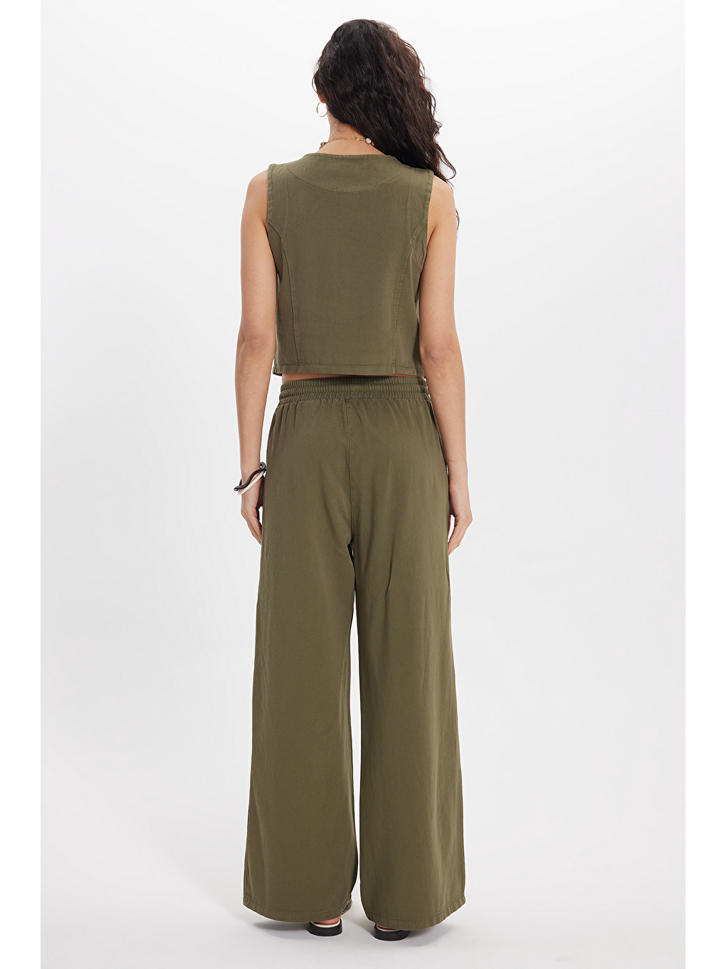 Kadın Slim Fit Dar Kesim %100 Pamuk V Yaka Çift Cepli Haki Yelek Pantolon Takım-6