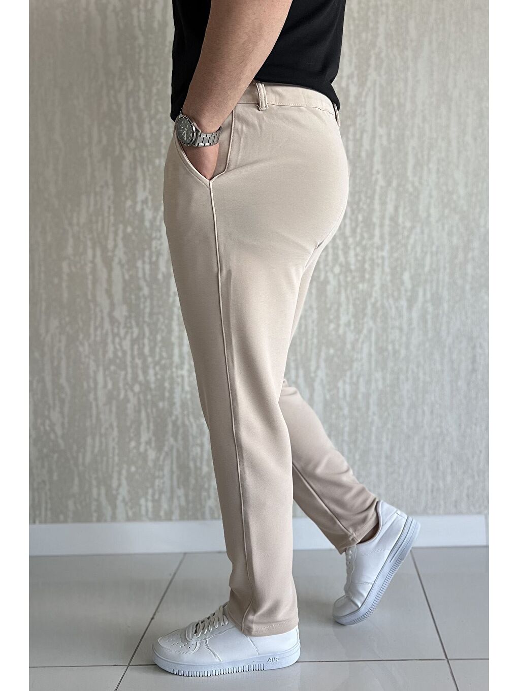 Bej Bel Bağcıklı Düz Paça Erkek Jogger Pantolon-1