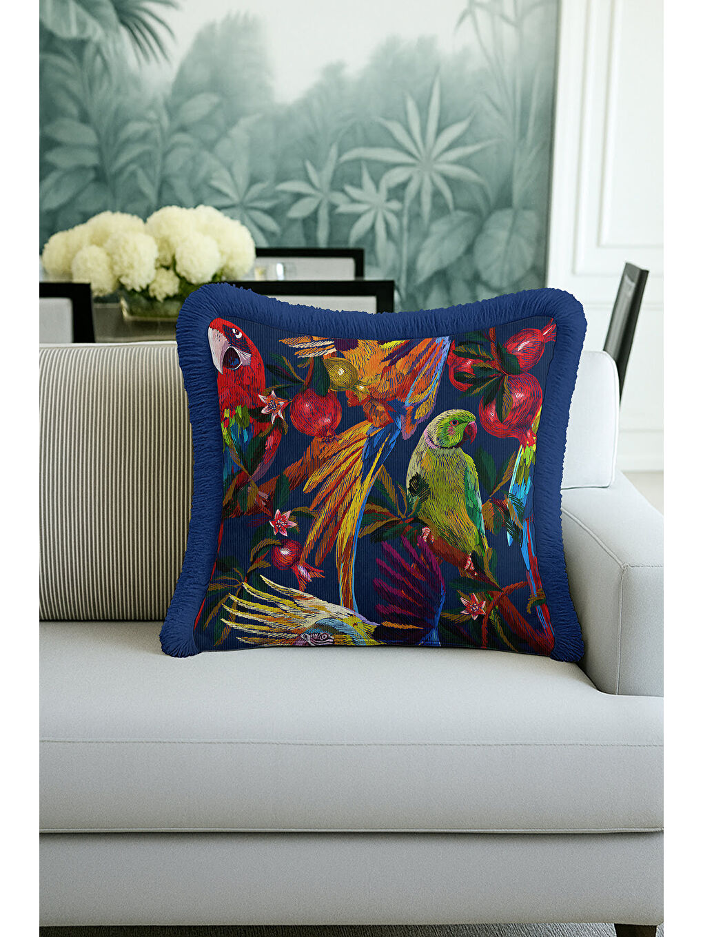 Karışık Tropikal Kuşlar Saçaklı Yastık Kılıfı - Bohem Gece Mavisi Püsküllü Kırlent Kılıfı
