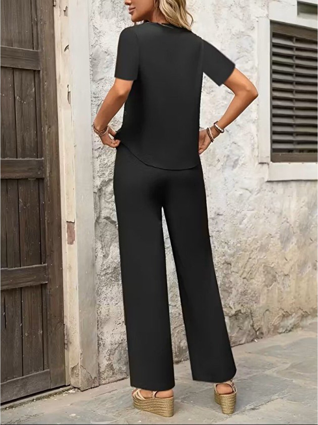 Siyah Kadın Kısa Kollu Kayık Yaka Önü Asimetrik Detaylı Kısa Sandy Bluz Ve Pantolon Ikili Takım-1