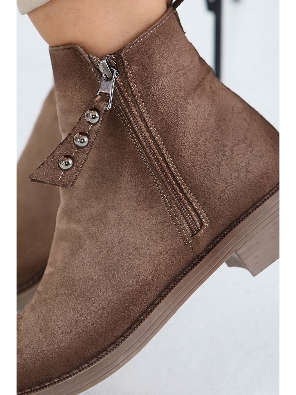 Bej Kadın Vizon Yanları Fermuarlı Süet Bot - 27850-VIZON-4