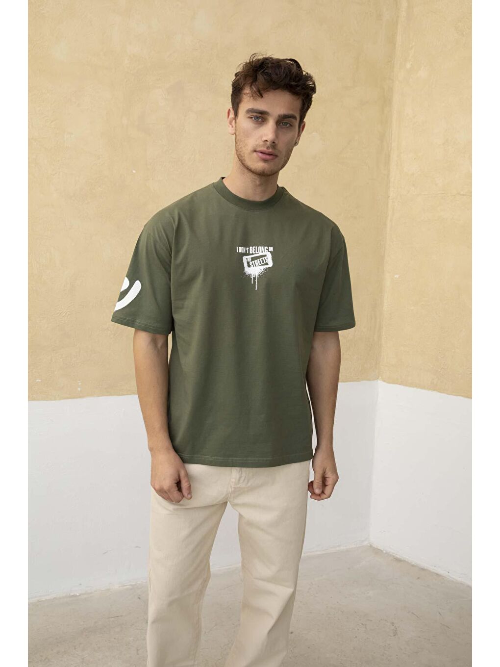 Haki Erkek Ön ve Arka Baskılı Regular Fit Tişört