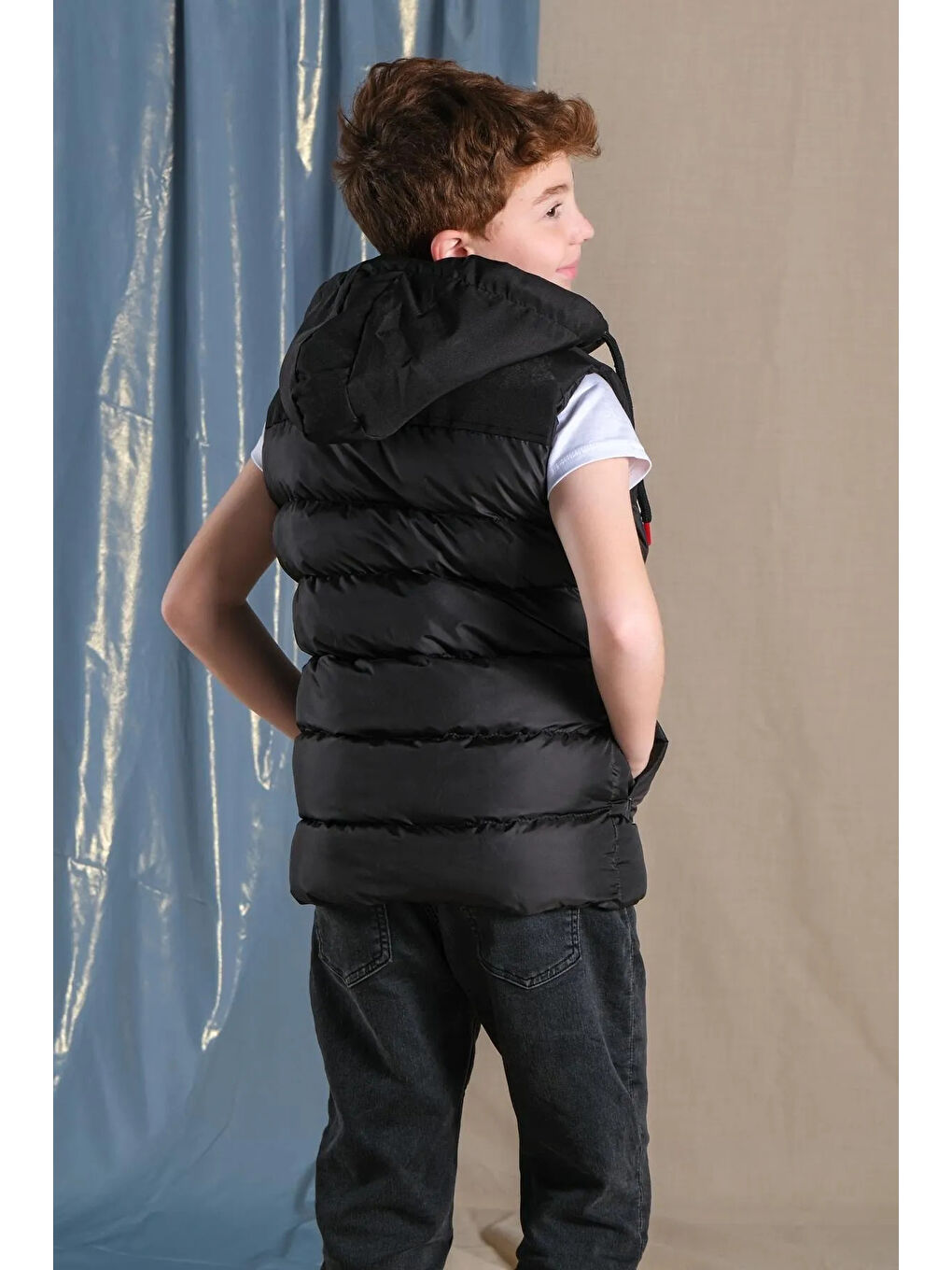 Antrasit Çıkarılabilir Kapüşonlu Su Geçirmez Erkek Çocuk Şişme Yelek Iki Renk-5