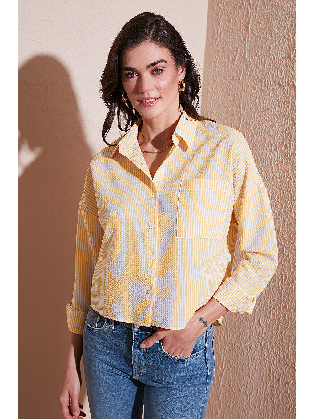 Sarı Regular Fit Çizgili Göğüs Cepli Dokulu Gömlek 6772870