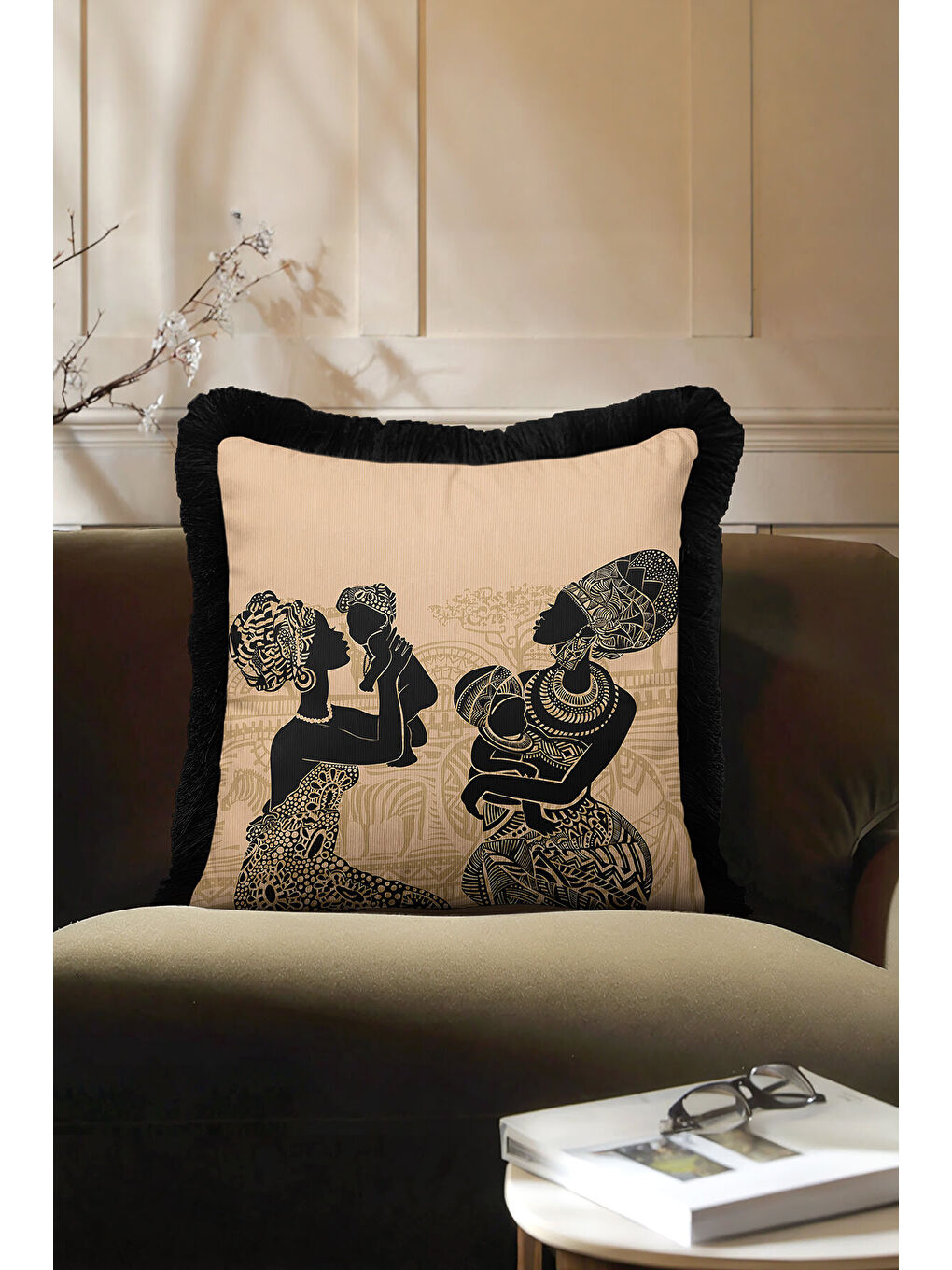 Karışık Afrika Sanatı Figürlü Saçaklı Yastık Kılıfı - Etnik Bohem Siyah Bej Püsküllü Kırlent Kılıfı-2