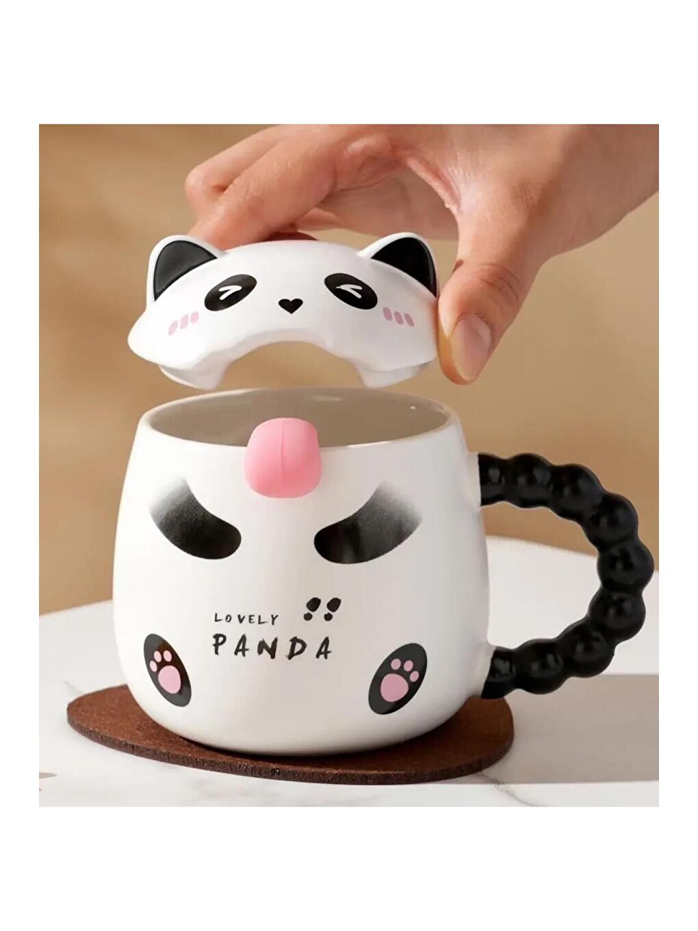 BAM HEDİYELİK EŞYA Karişik Panda Temalı Kapaklı Seramik Kupa - 1