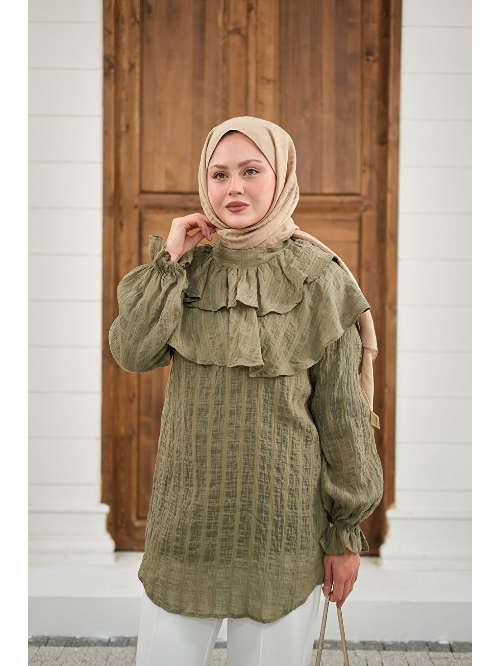 Kadın Kendinden Çizgi Desenli Yaka Büzgülü Tunik Yeşil-1