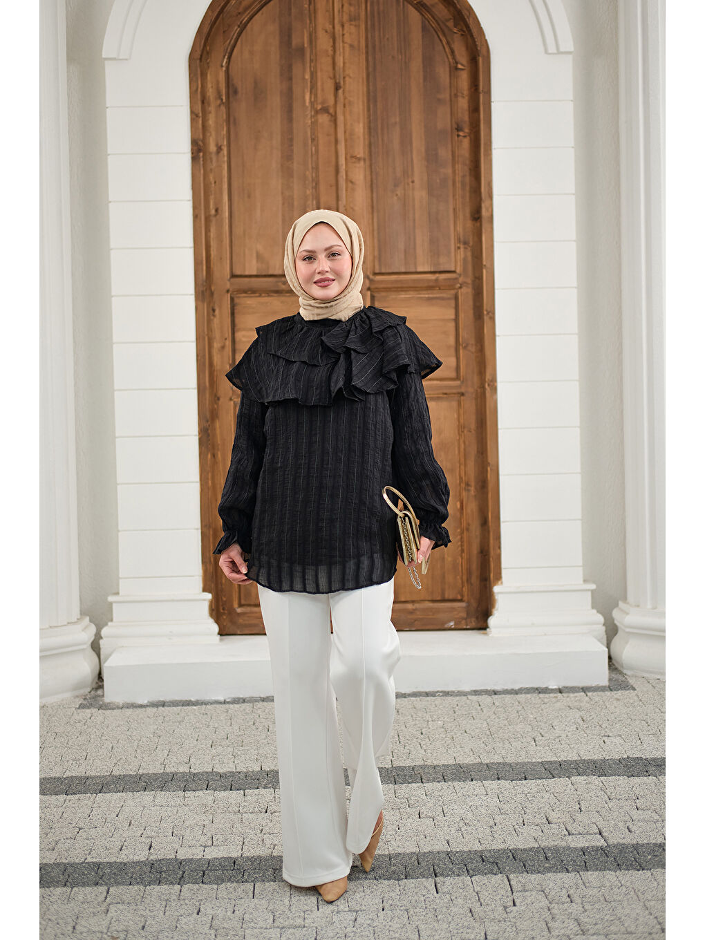 Kadın Kendinden Çizgi Desenli Yaka Büzgülü Tunik Siyah-4