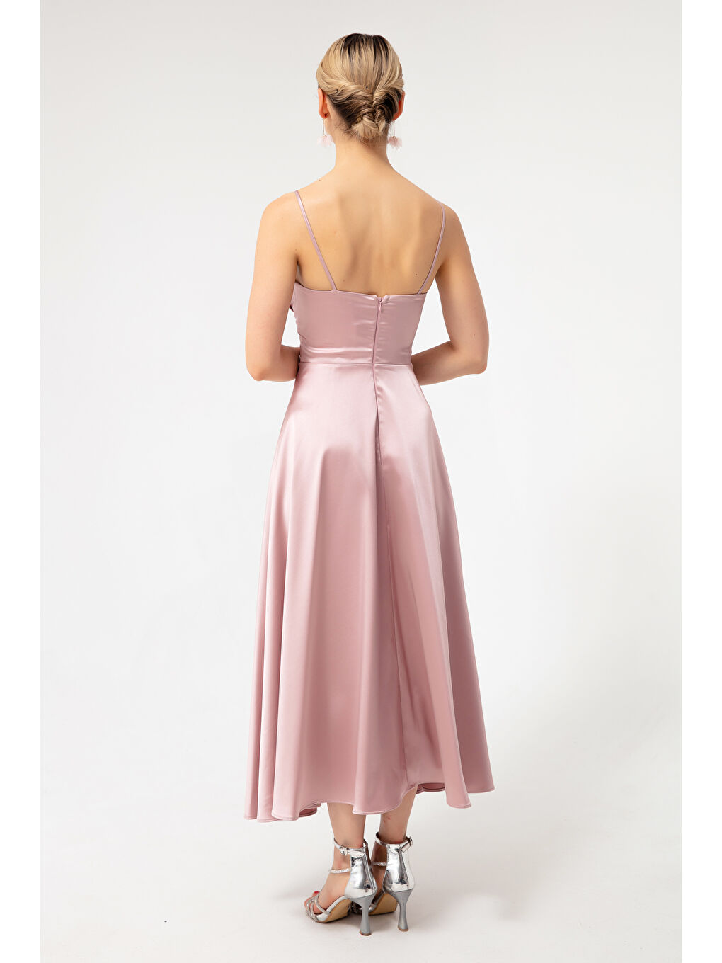 Pembe Kadın Pudra İp Askılı Bel Kemerli Saten Midi Abiye & Mezuniyet Elbisesi-4