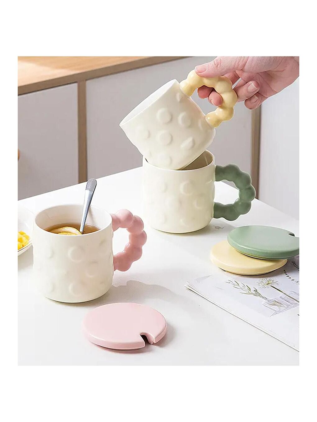 Karışık Desenli Ve Renkli Kulplu Seramik Kupa-1