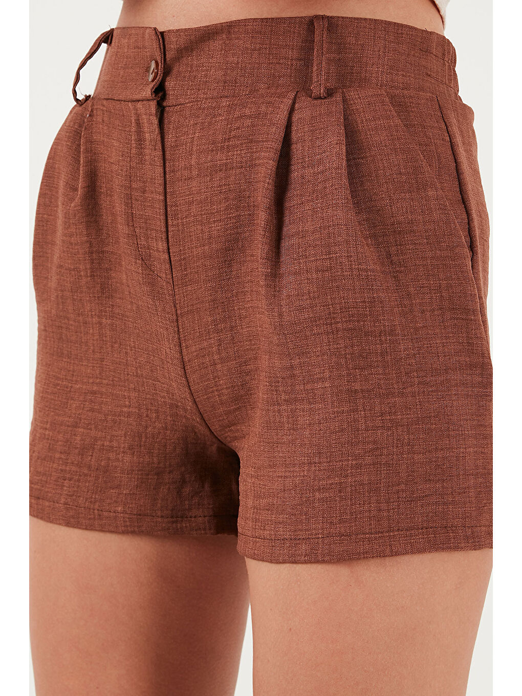 Kahverengi Kırçıllı Regular Fit Cepli Kısa Şort 5866201-4
