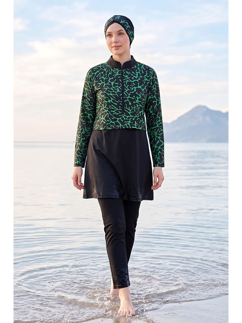 Yeşil Büyük Beden Desenli Tam Kapalı Tesettür Mayo 17 Siyah02-2