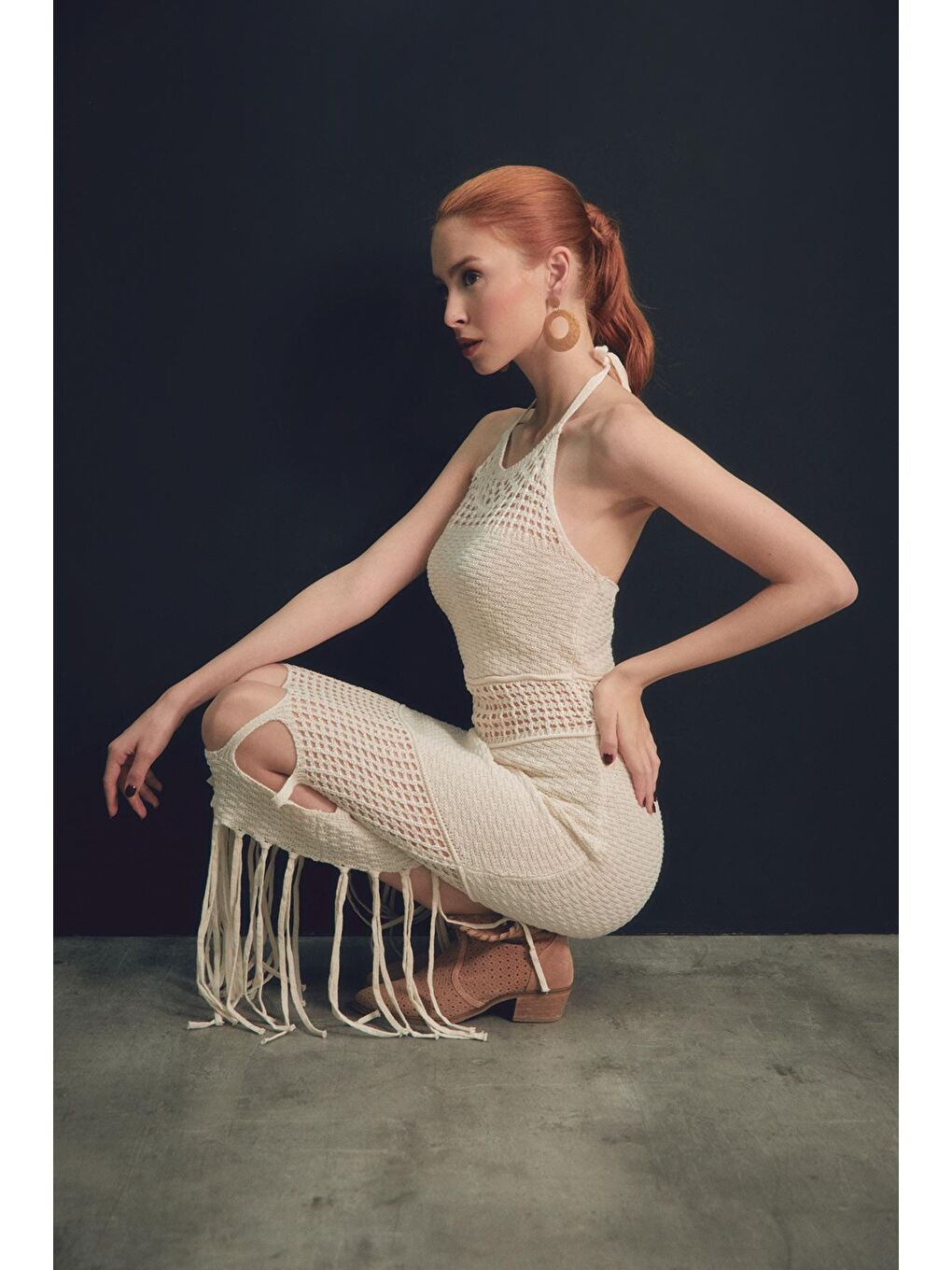 Bej Ajurlu Boyundan Bağlamalı Triko Elbise-1