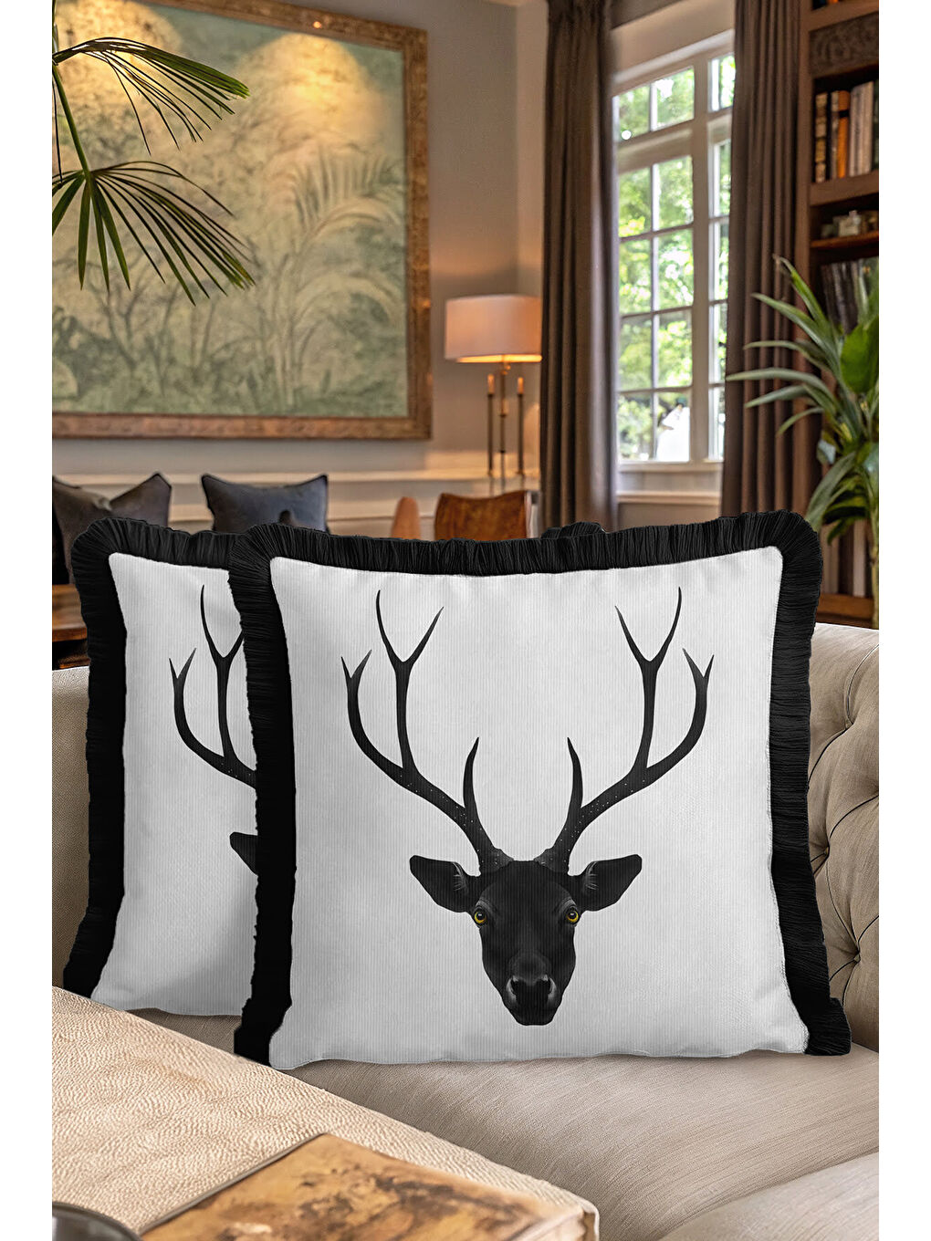 Karışık Siyah Geyik Başı Saçaklı Yastık Kılıfı - Avangart Doğa Modern Siyah Beyaz Püsküllü Kırlent Kılıfı-7