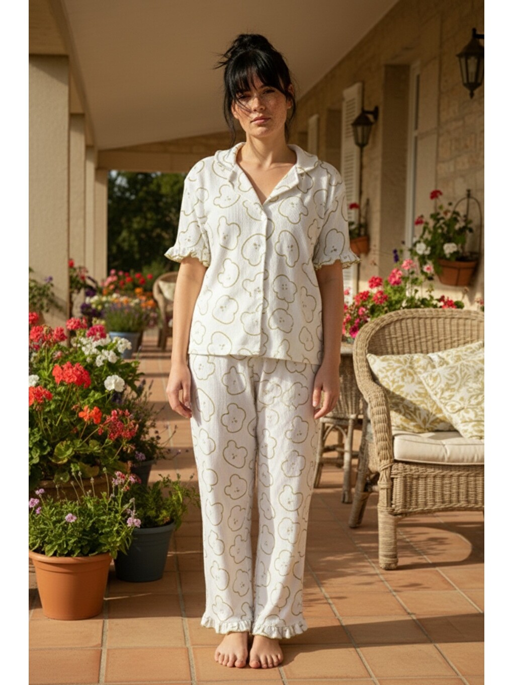 Beyaz Bürümcük-krınkıl Büyük Beden Düğmeli Pijama Takım26120826-1