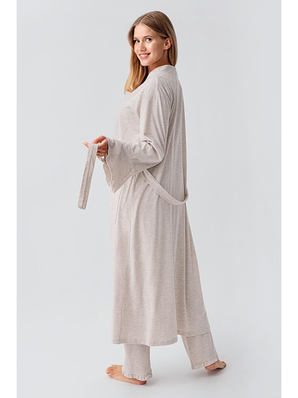 Bej Kadın Uzun Kollu Düğmeli Esnek Pamuklu Sabahlık Pijama Takımı 23112-4