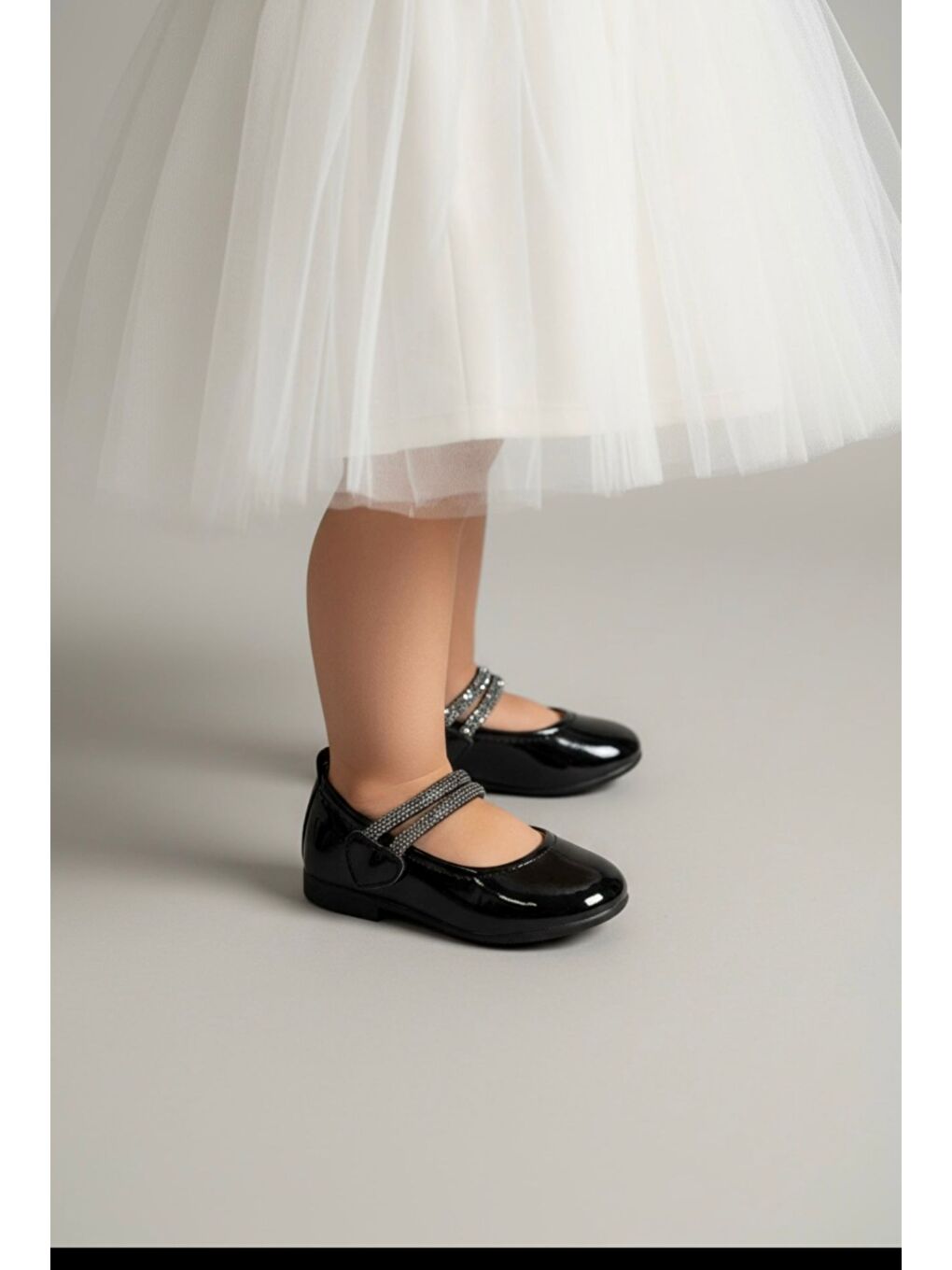 Siyah KIZ ÇOCUK TAŞLI KALPLİ BABET