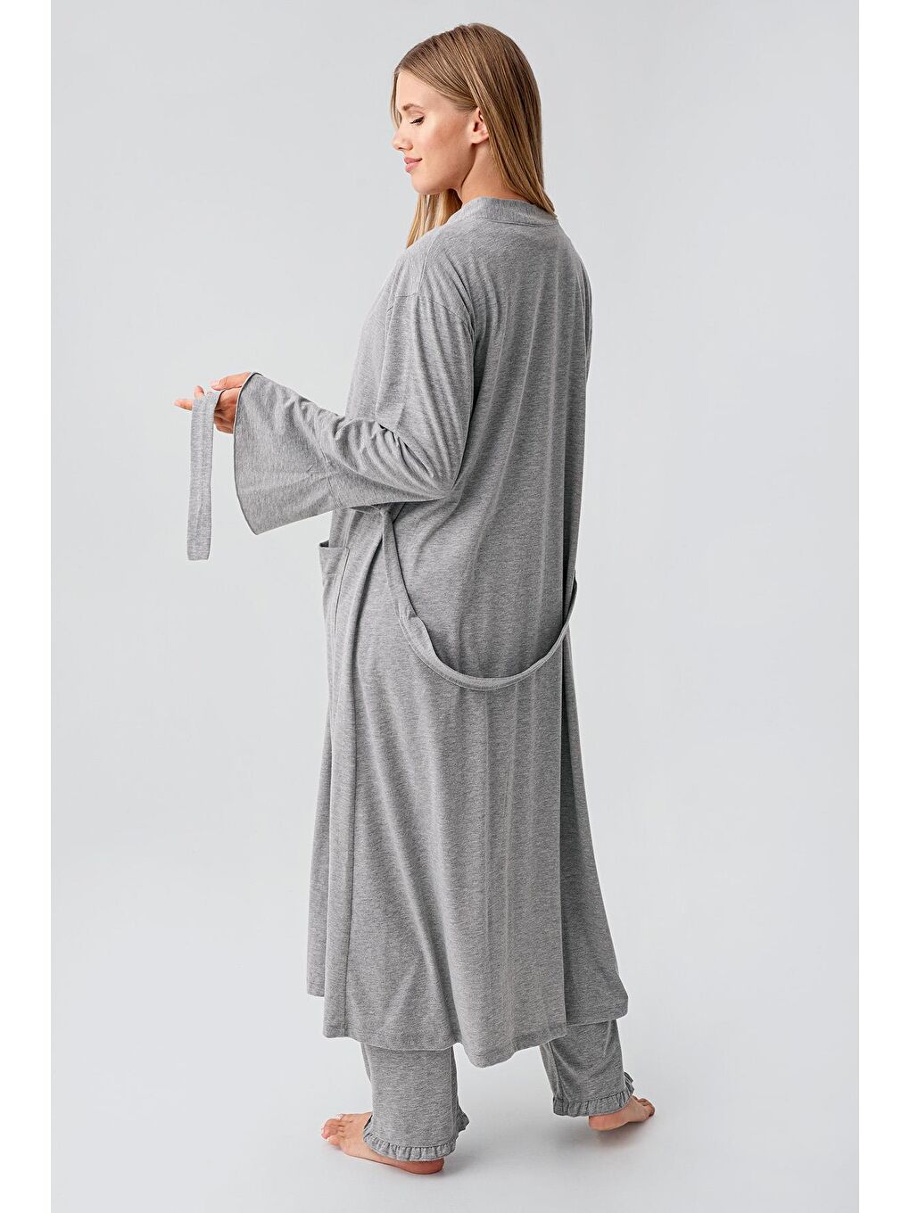 Gri Kadın Uzun Kollu Düğmeli Esnek Pamuklu Sabahlık Pijama Takımı 23112-4