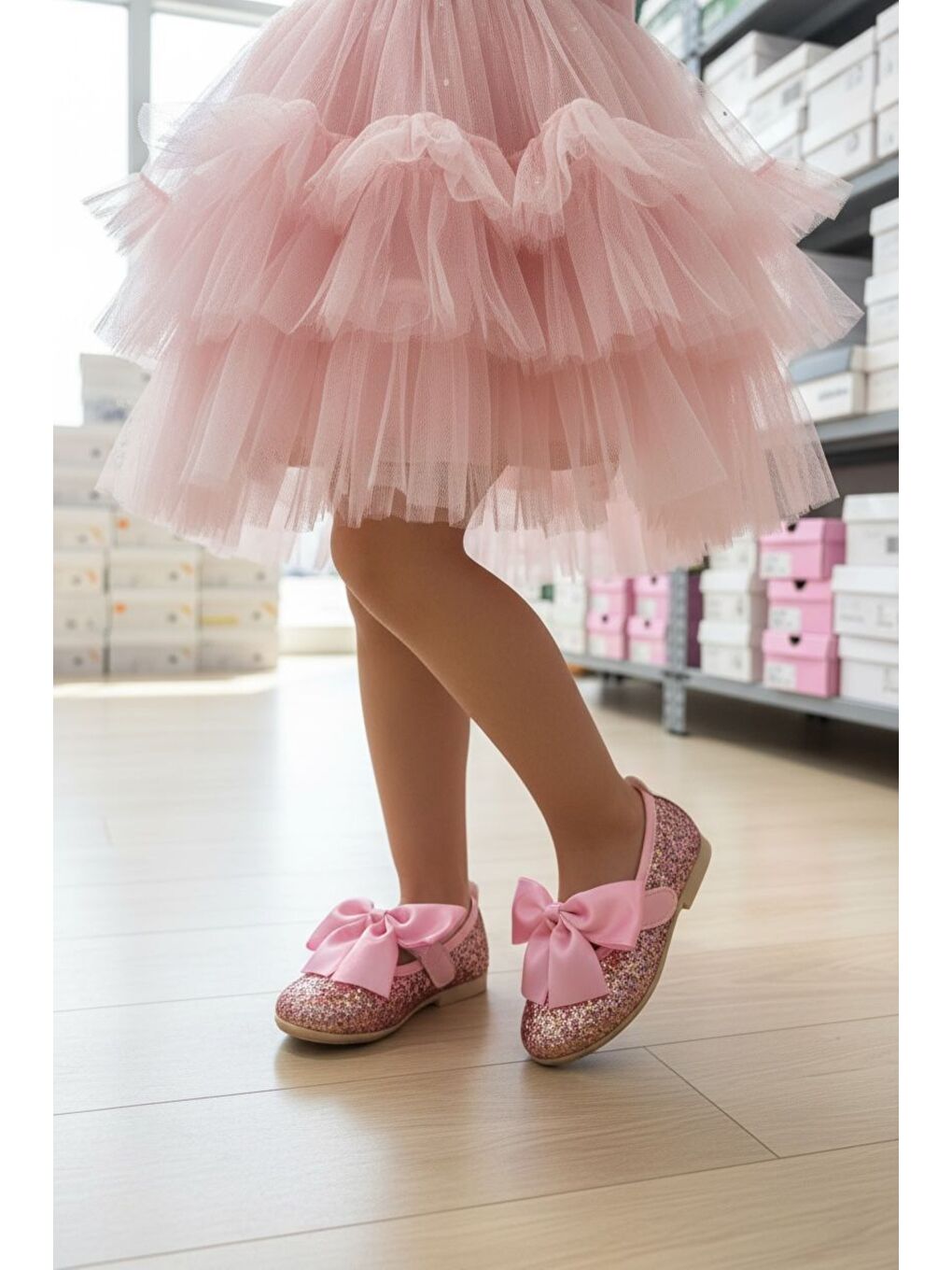 Pembe Kırmızı Kız Çocuk Kurdeleli Babet-1